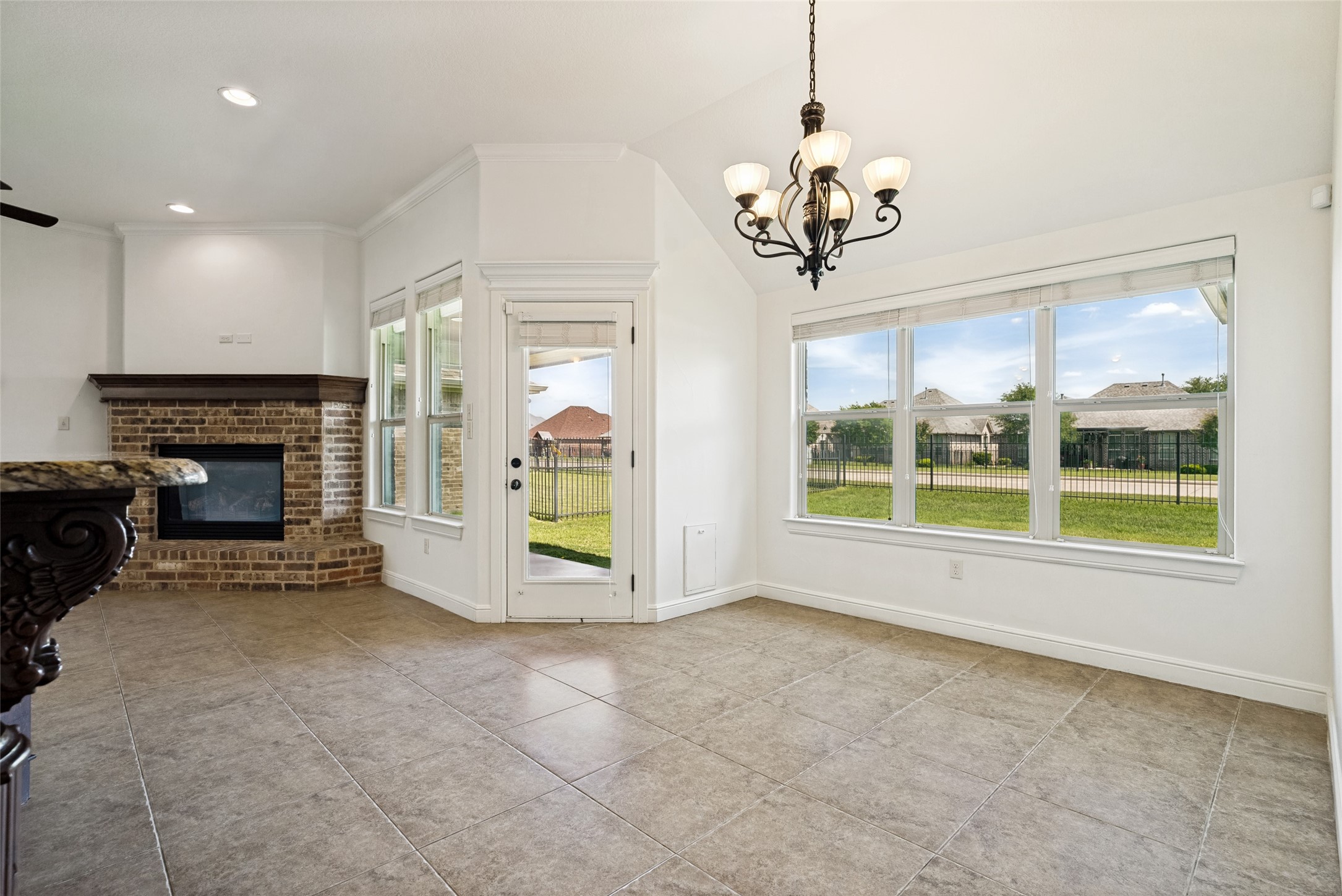 204 Captains Court Granbury TX 76049