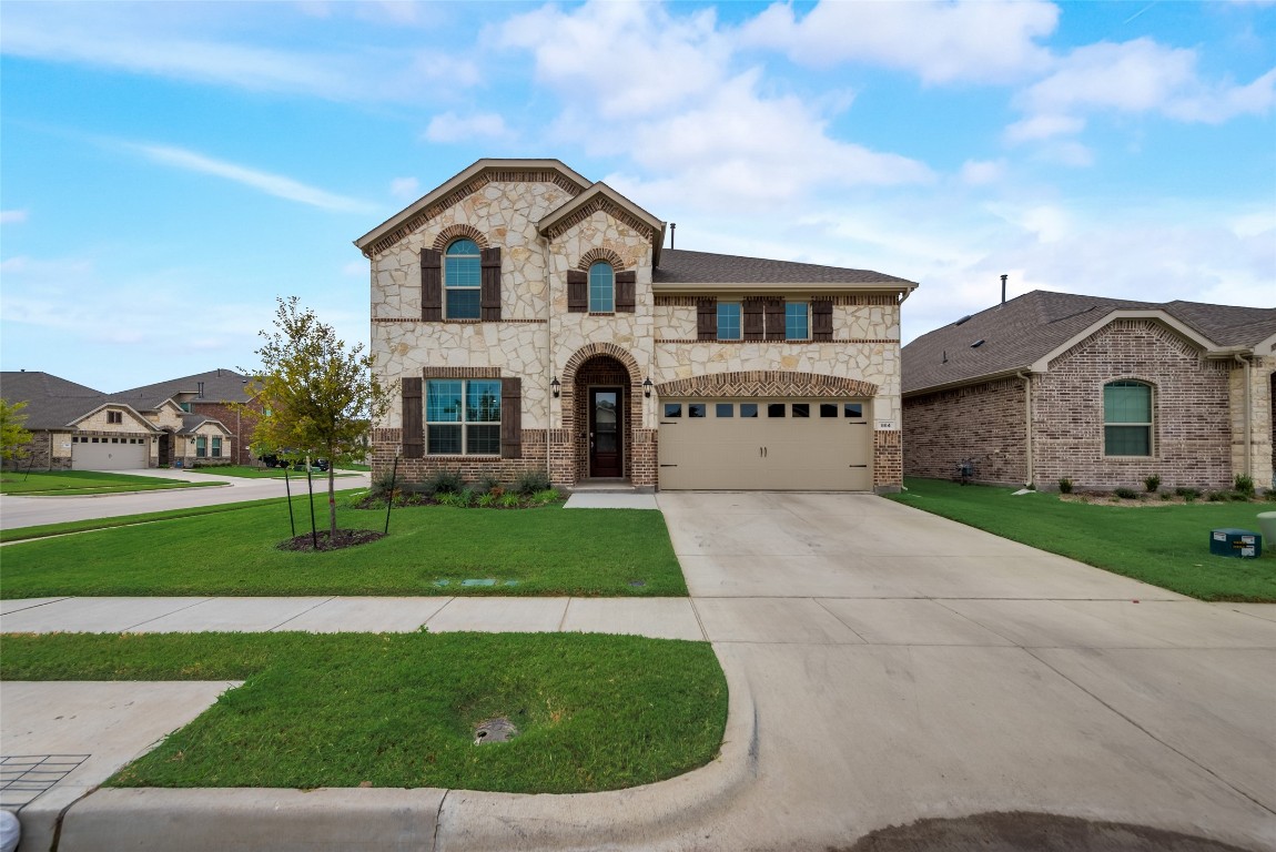 864 Carmen Street Forney TX 75126