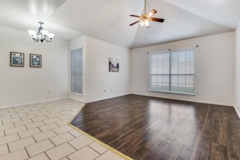 905 Fairbanks Circle Duncanville TX 75137