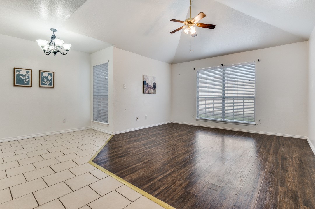 905 Fairbanks Circle Duncanville TX 75137