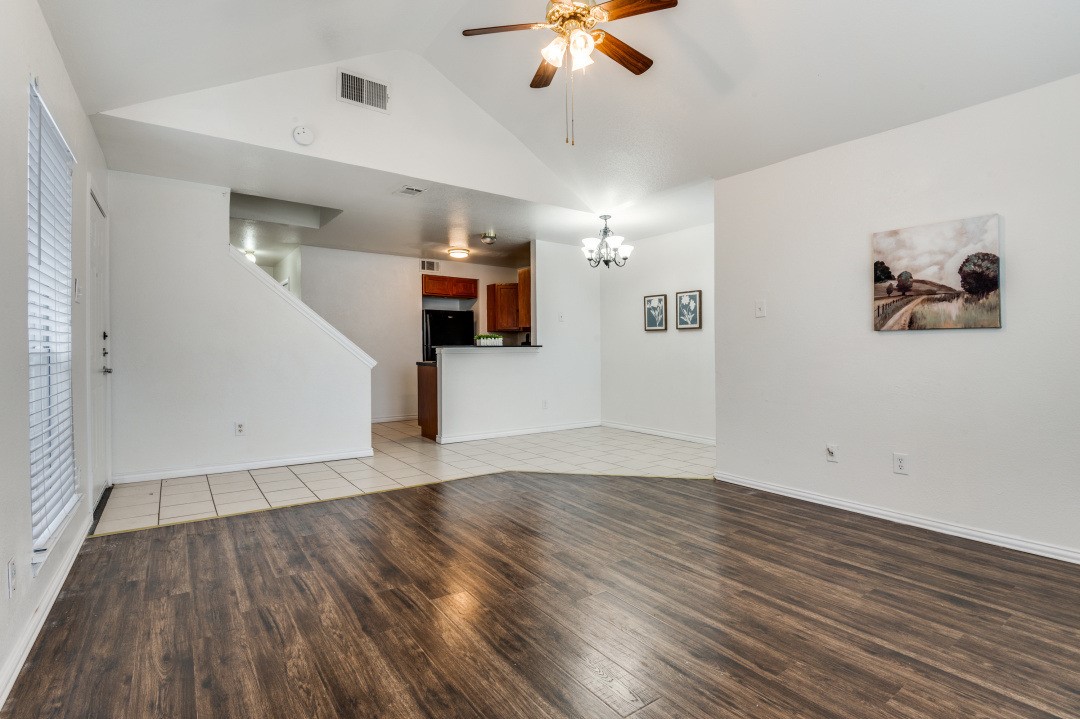 905 Fairbanks Circle Duncanville TX 75137