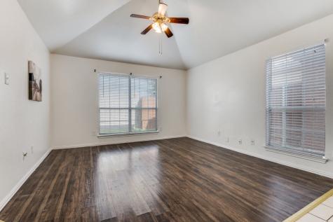 905 Fairbanks Circle Duncanville TX 75137