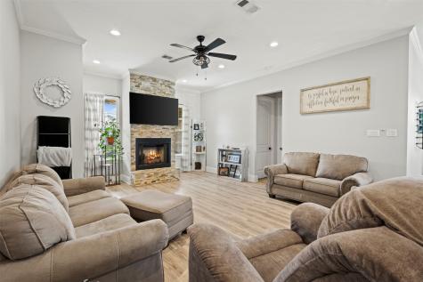 1307 Carnoustie Drive Ennis TX 75119