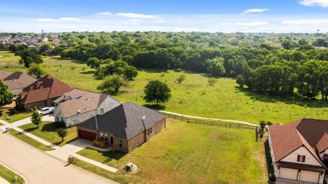 1307 Carnoustie Drive Ennis TX 75119