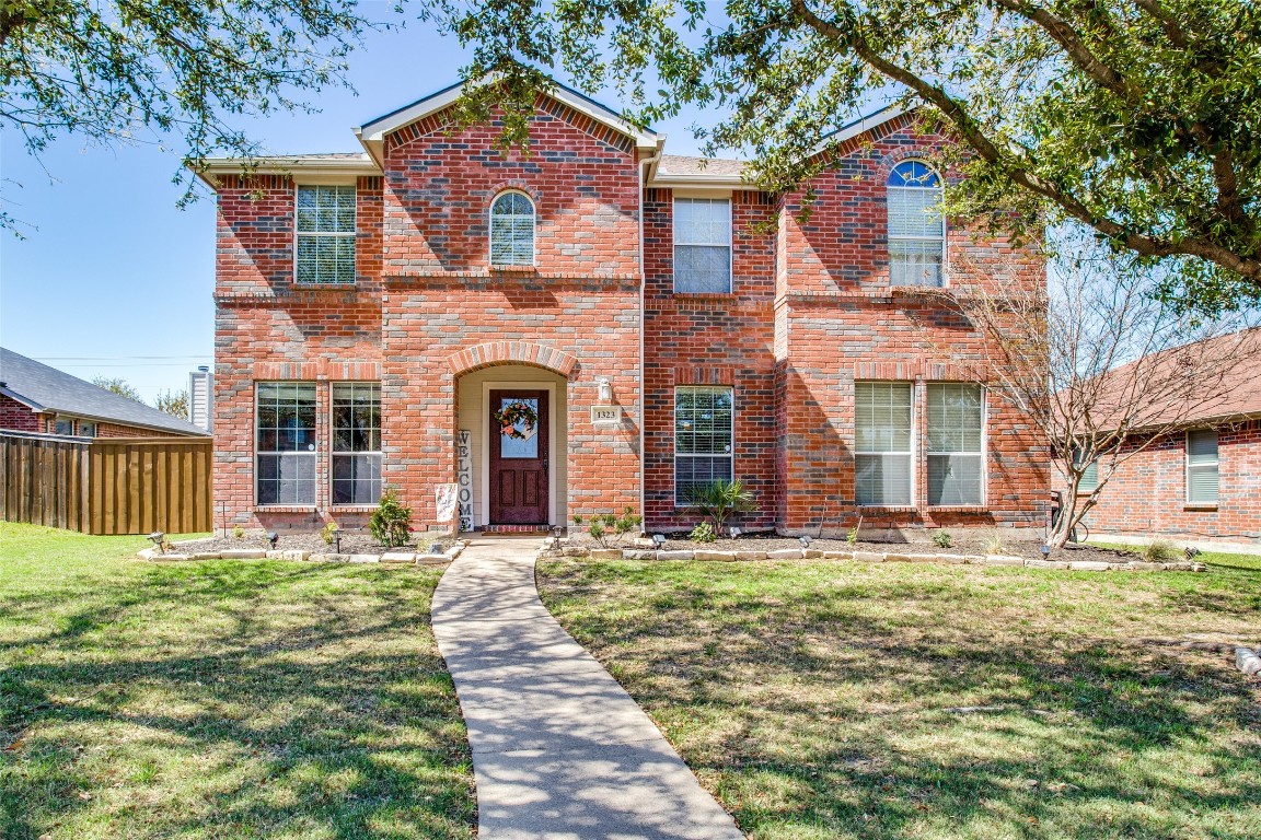 1323 Vermont Avenue Lancaster TX 75134