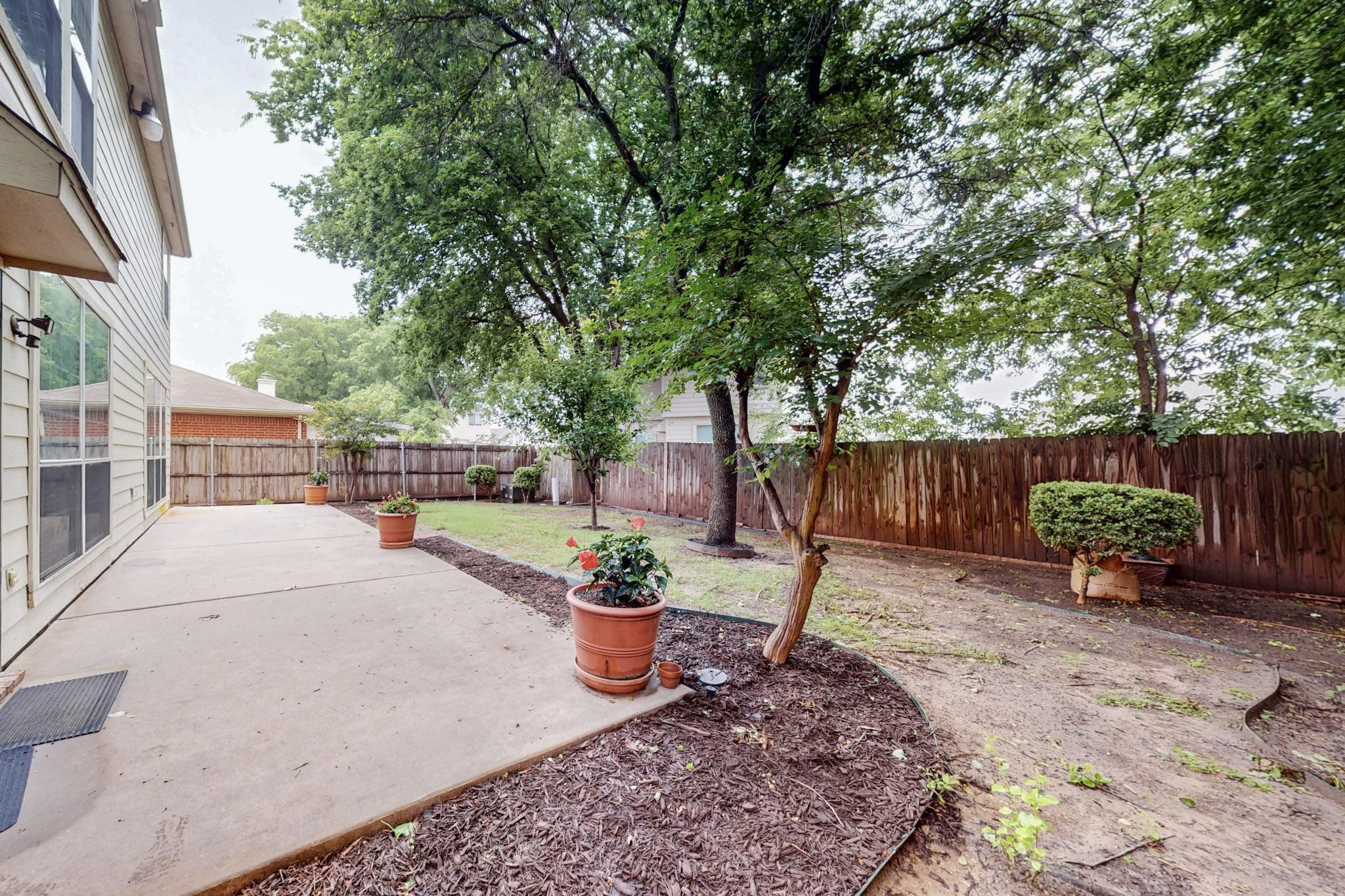 8413 Vicksburg Lane Fort Worth TX 76123