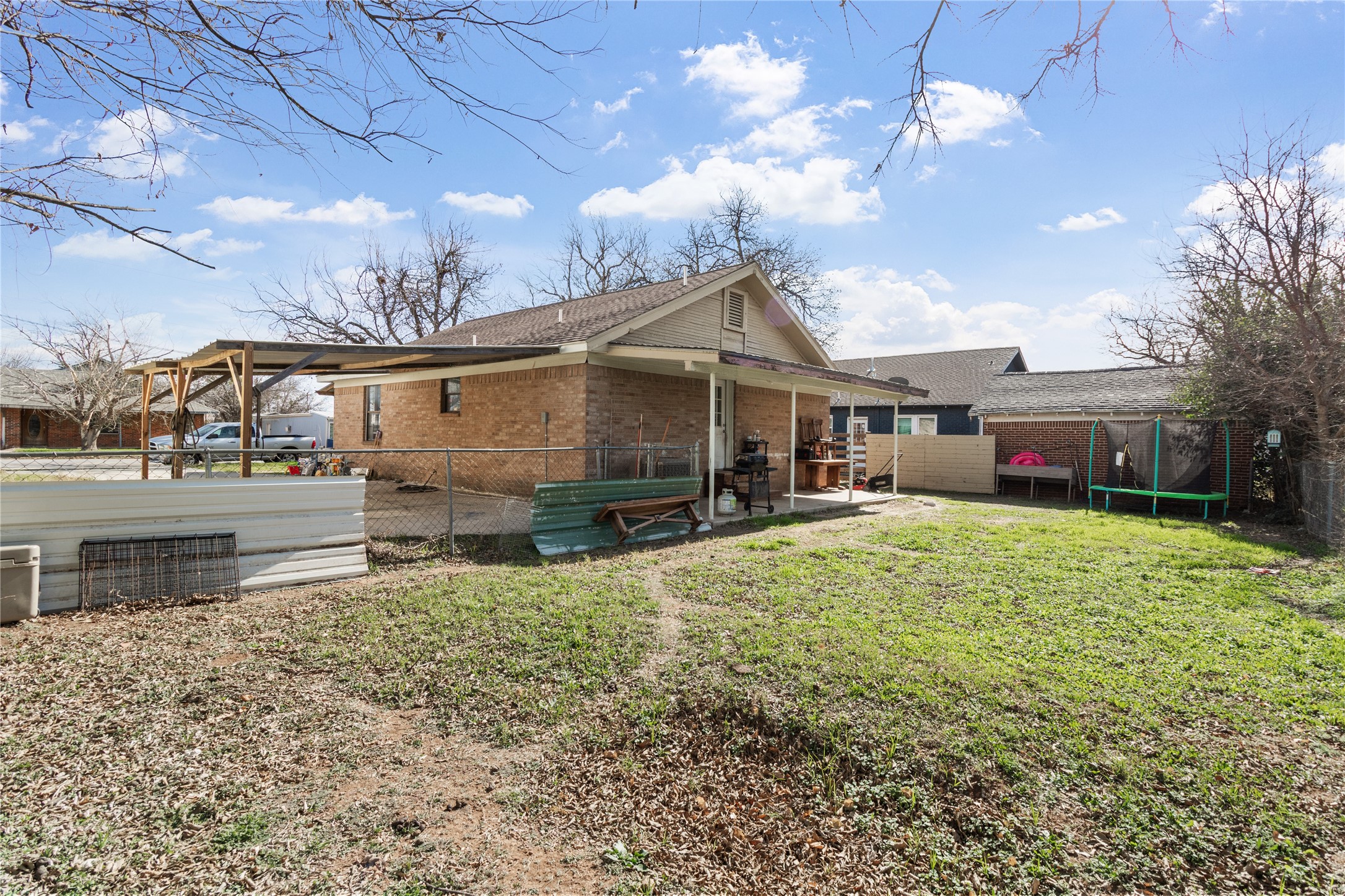 512 S Nueces Street Coleman TX 76834