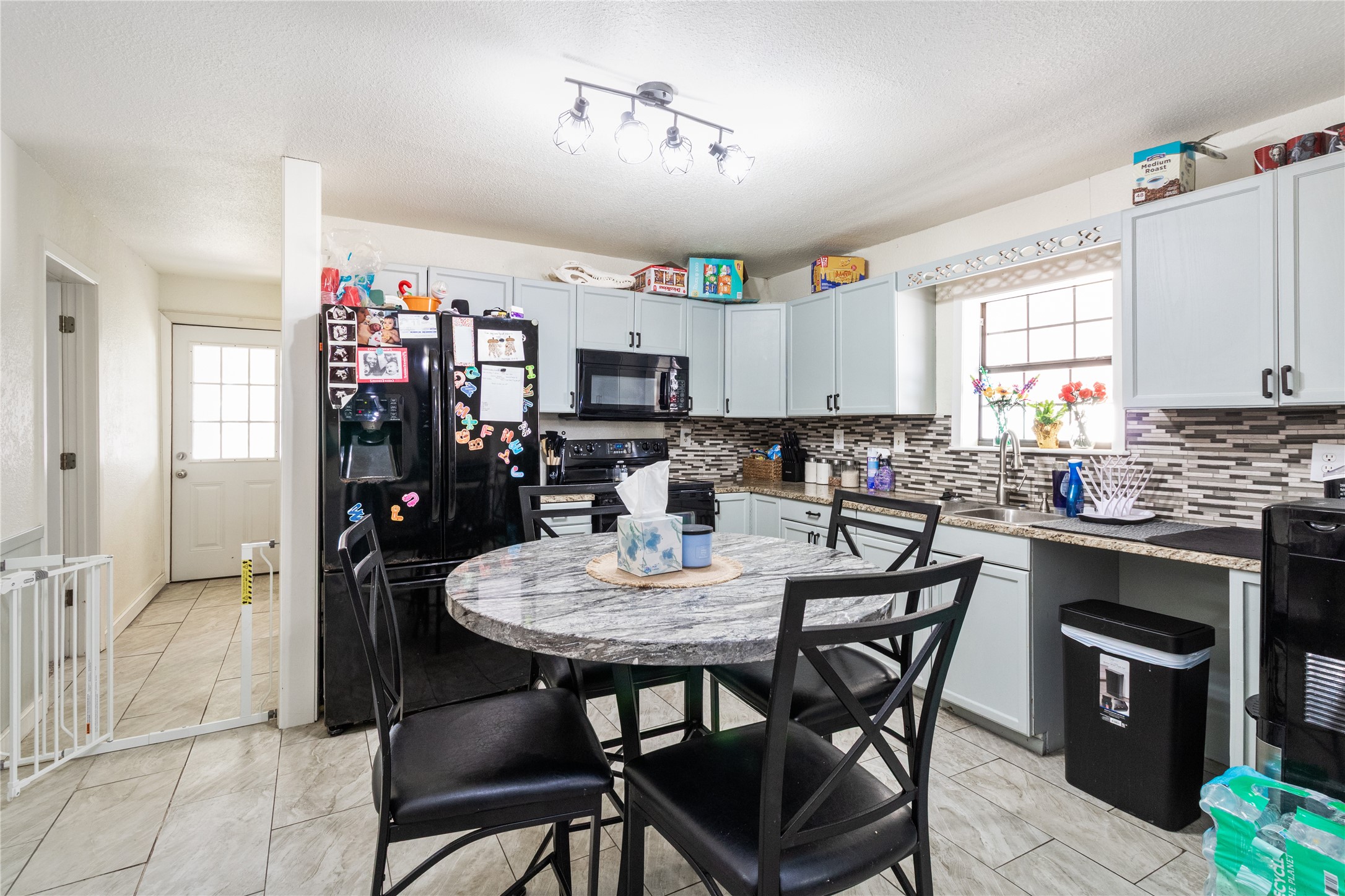 512 S Nueces Street Coleman TX 76834