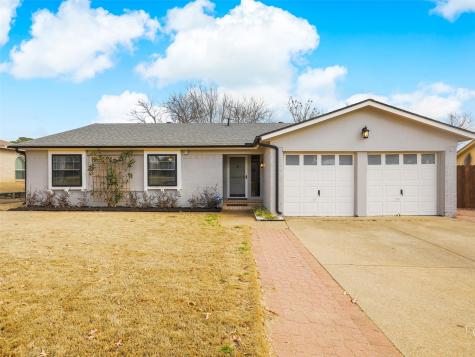 7616 Mapleleaf Drive North Richland Hills TX 76182