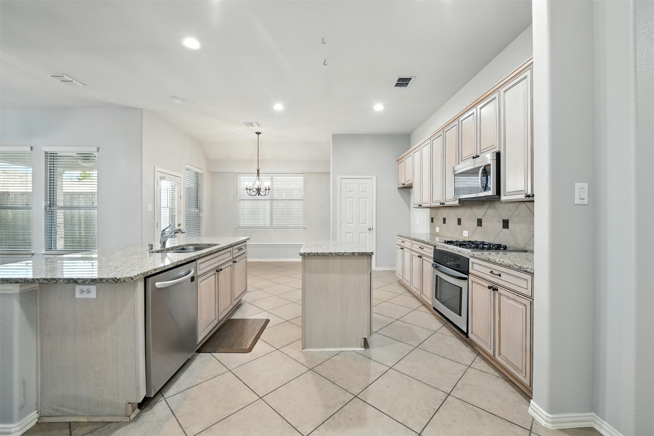 13349 Mondovi Drive Frisco TX 75033