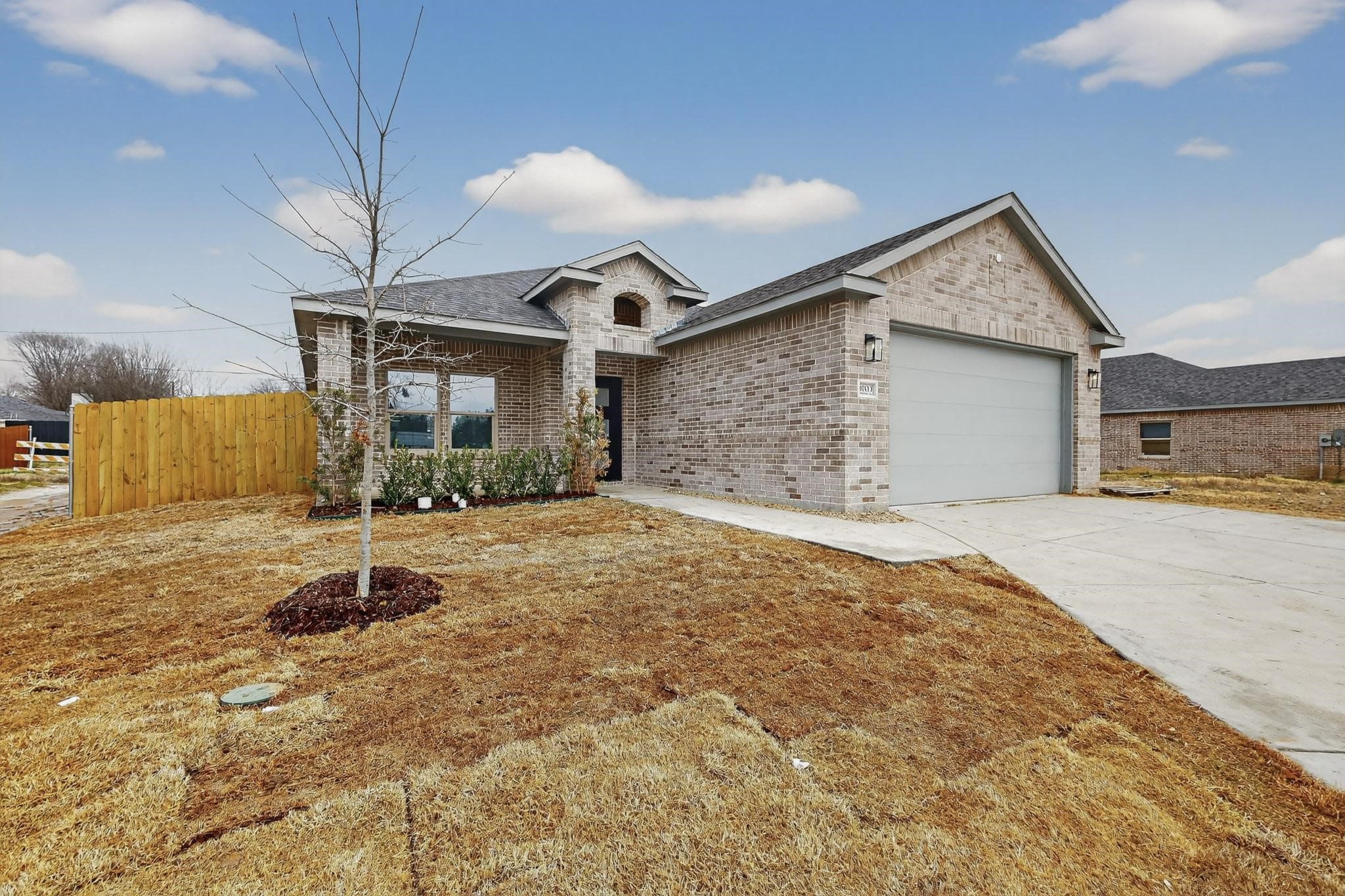 10118 Budtime Lane Dallas TX 75217