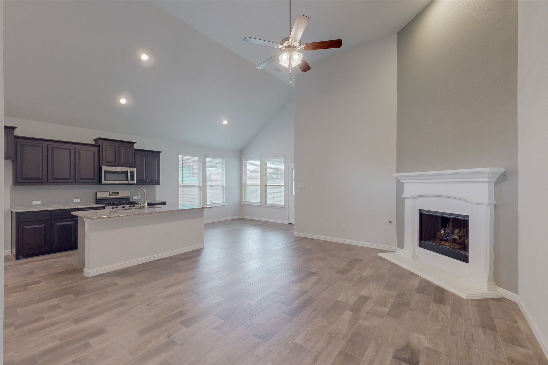 821 Falcon Road Argyle TX 76226