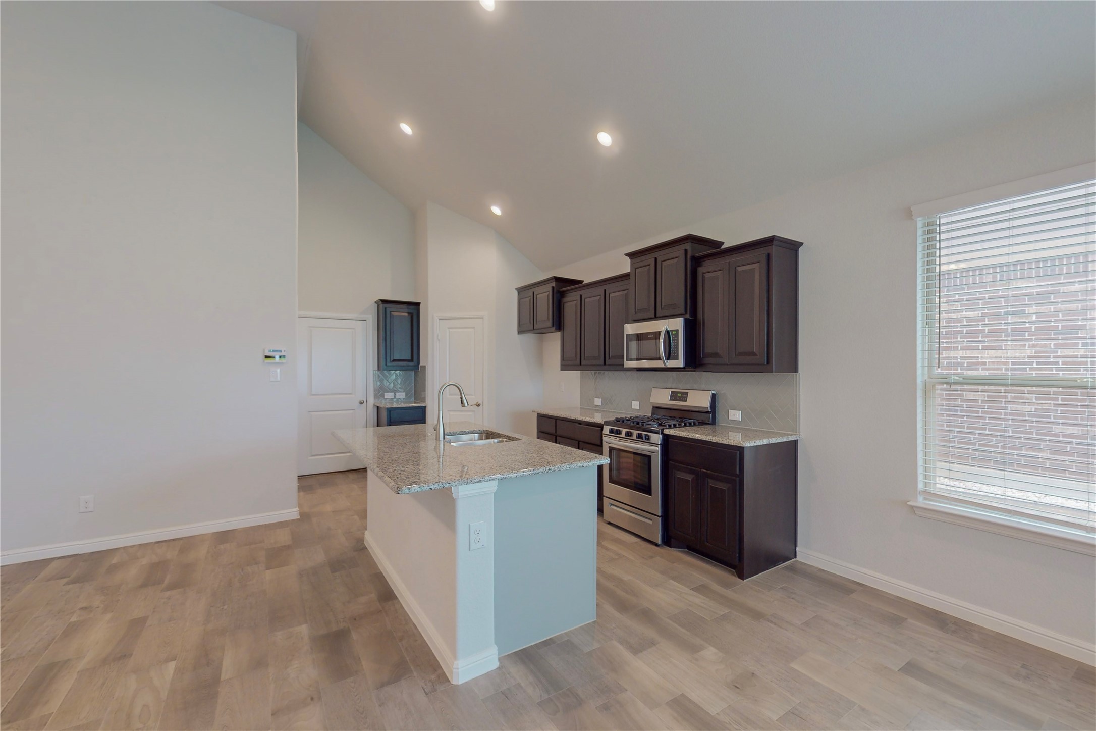 821 Falcon Road Argyle TX 76226