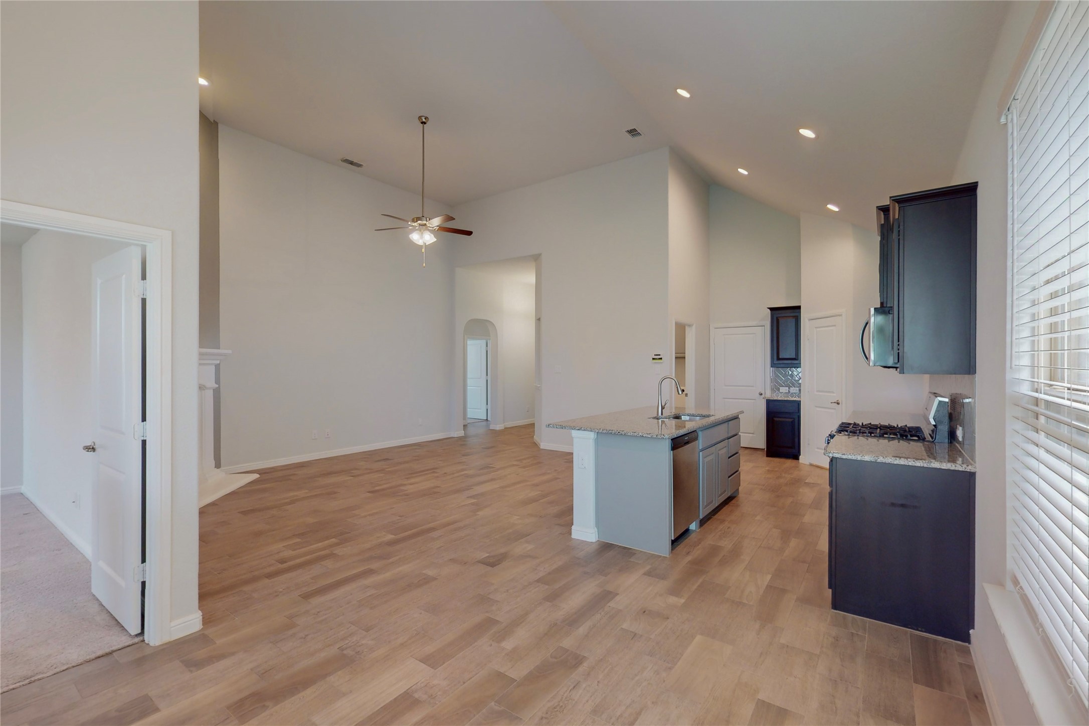 821 Falcon Road Argyle TX 76226