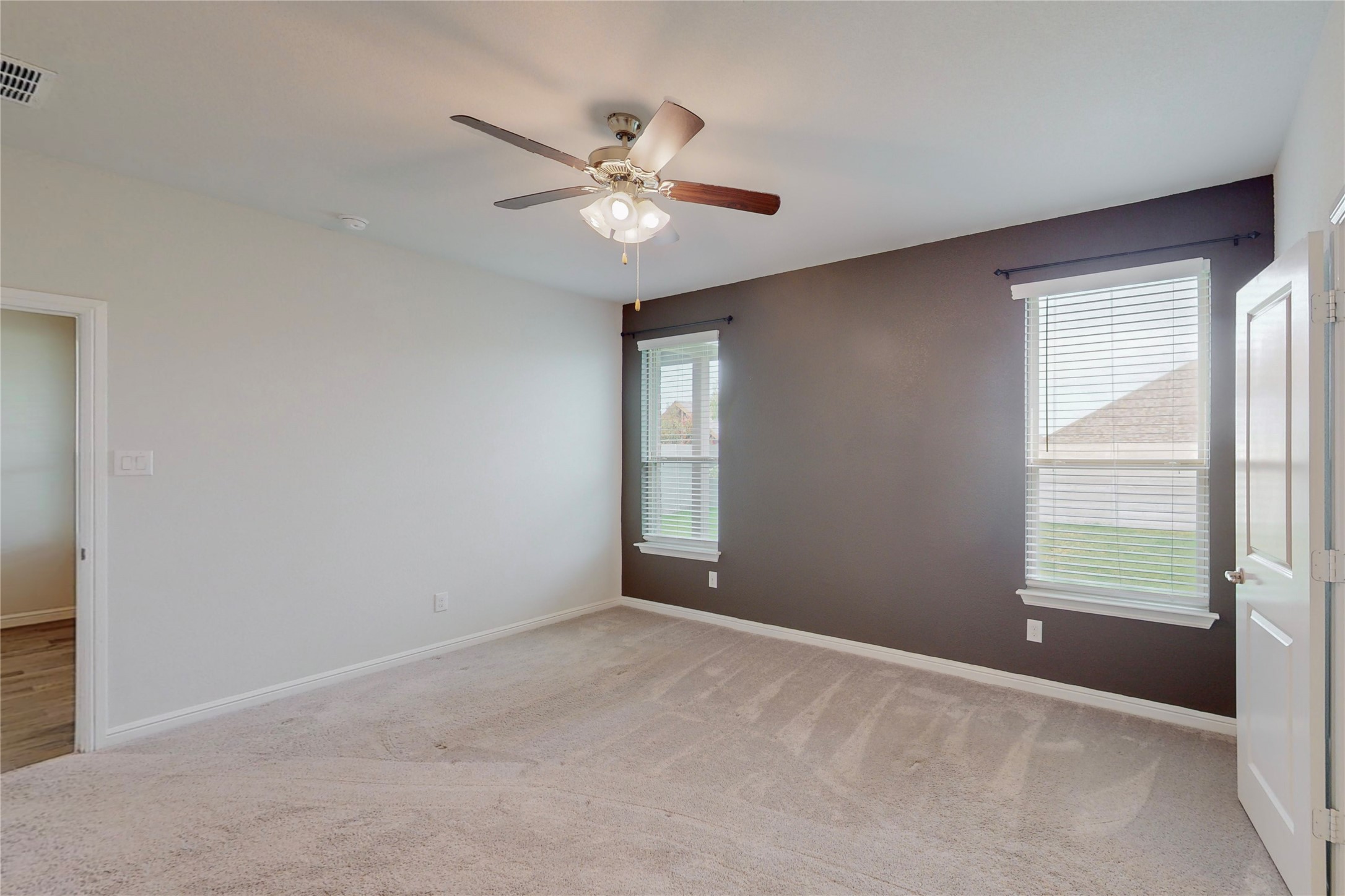 821 Falcon Road Argyle TX 76226