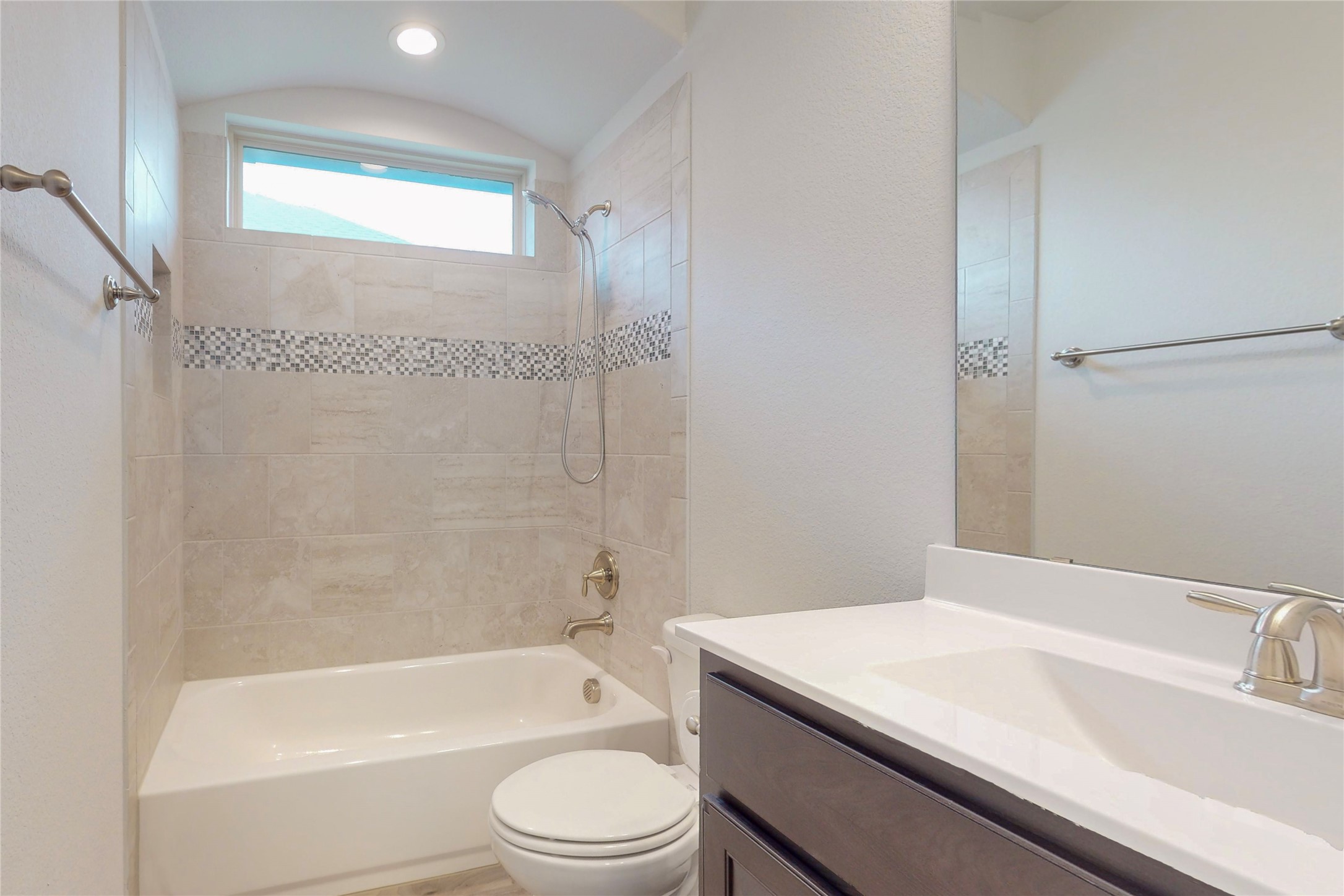 821 Falcon Road Argyle TX 76226