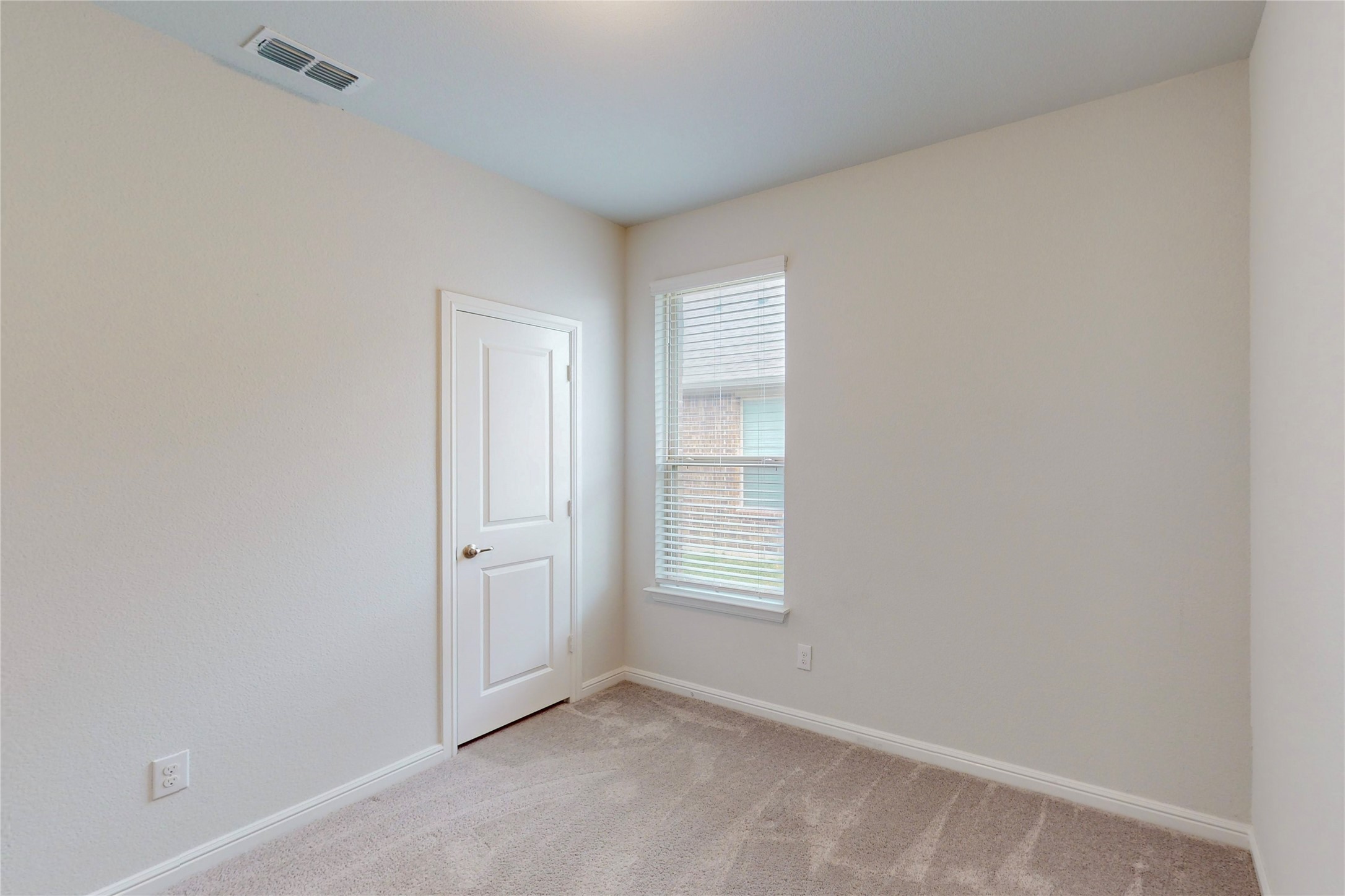 821 Falcon Road Argyle TX 76226