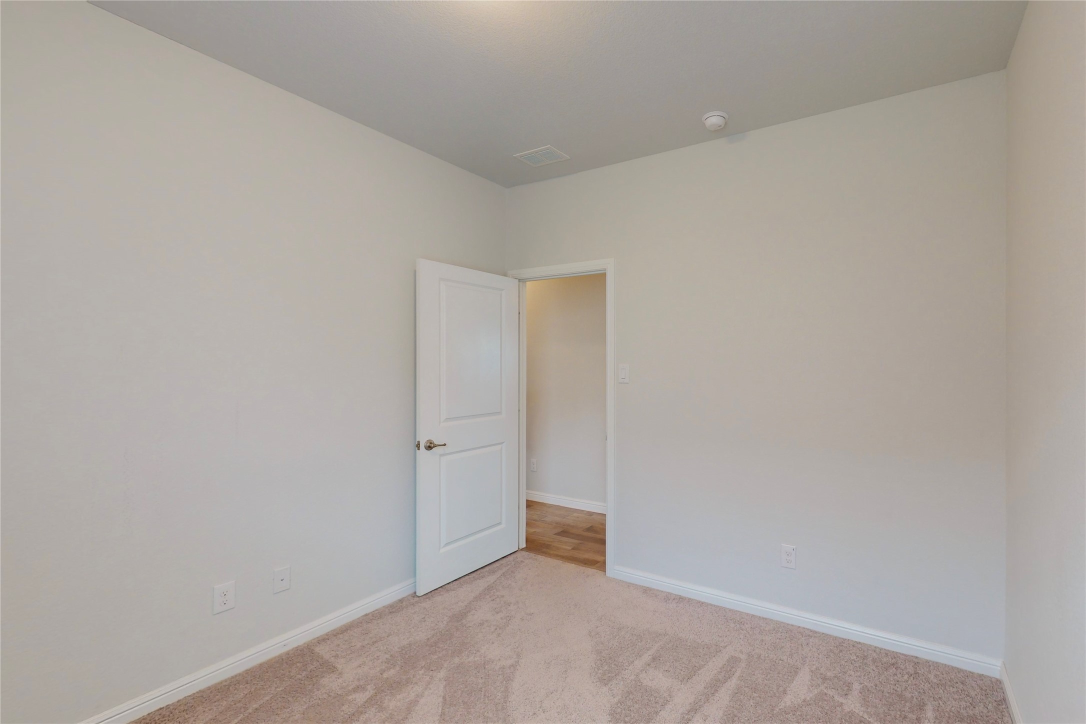 821 Falcon Road Argyle TX 76226
