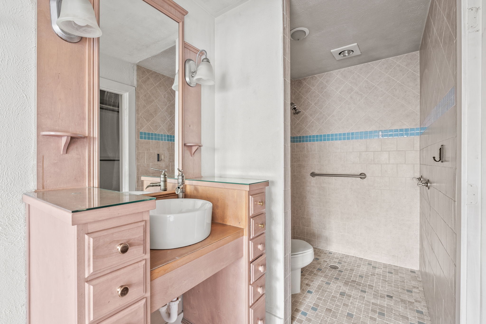 2801 Silkwood Court Plano TX 75074
