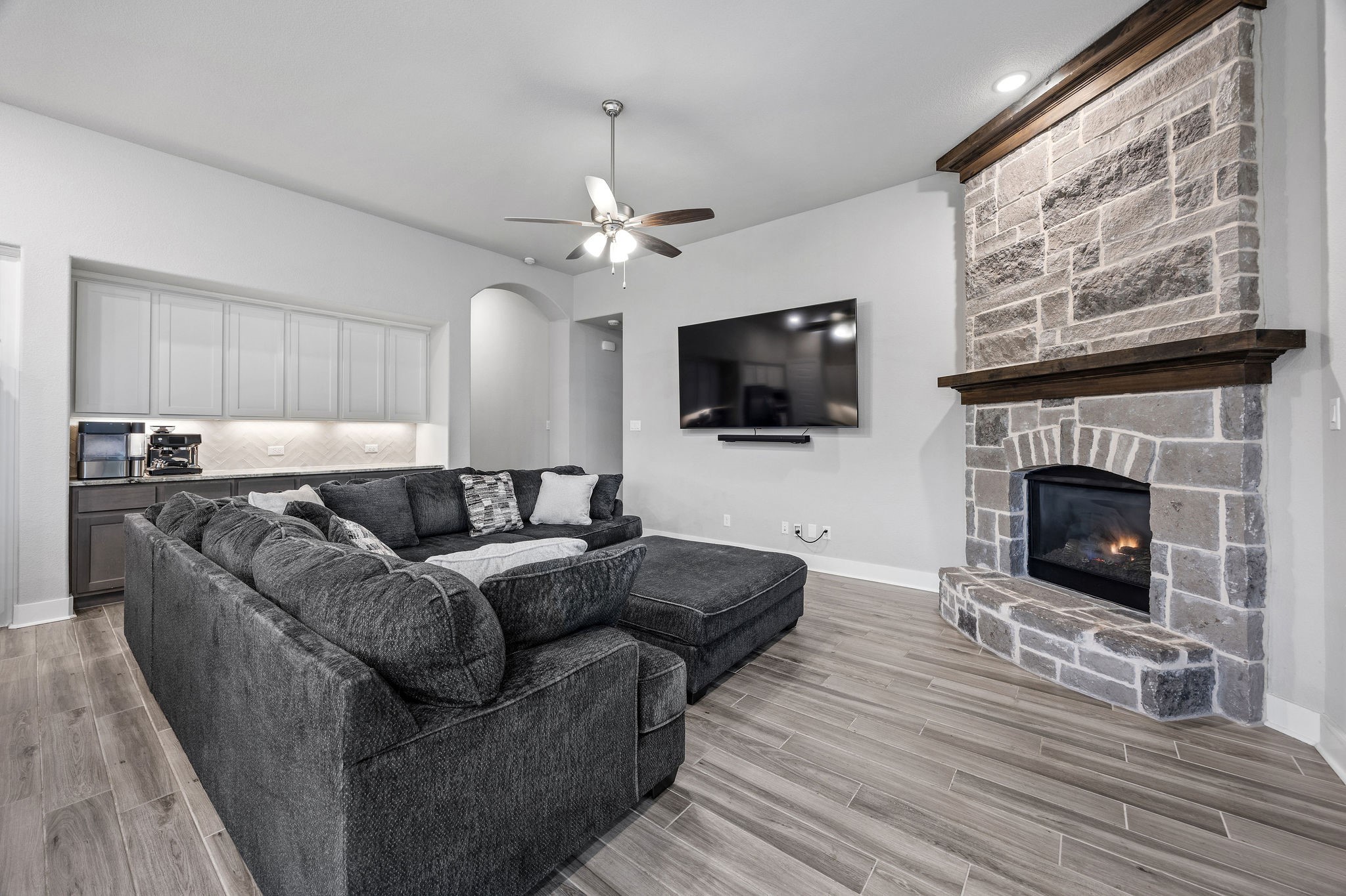3912 Primrose Drive Aubrey TX 76227