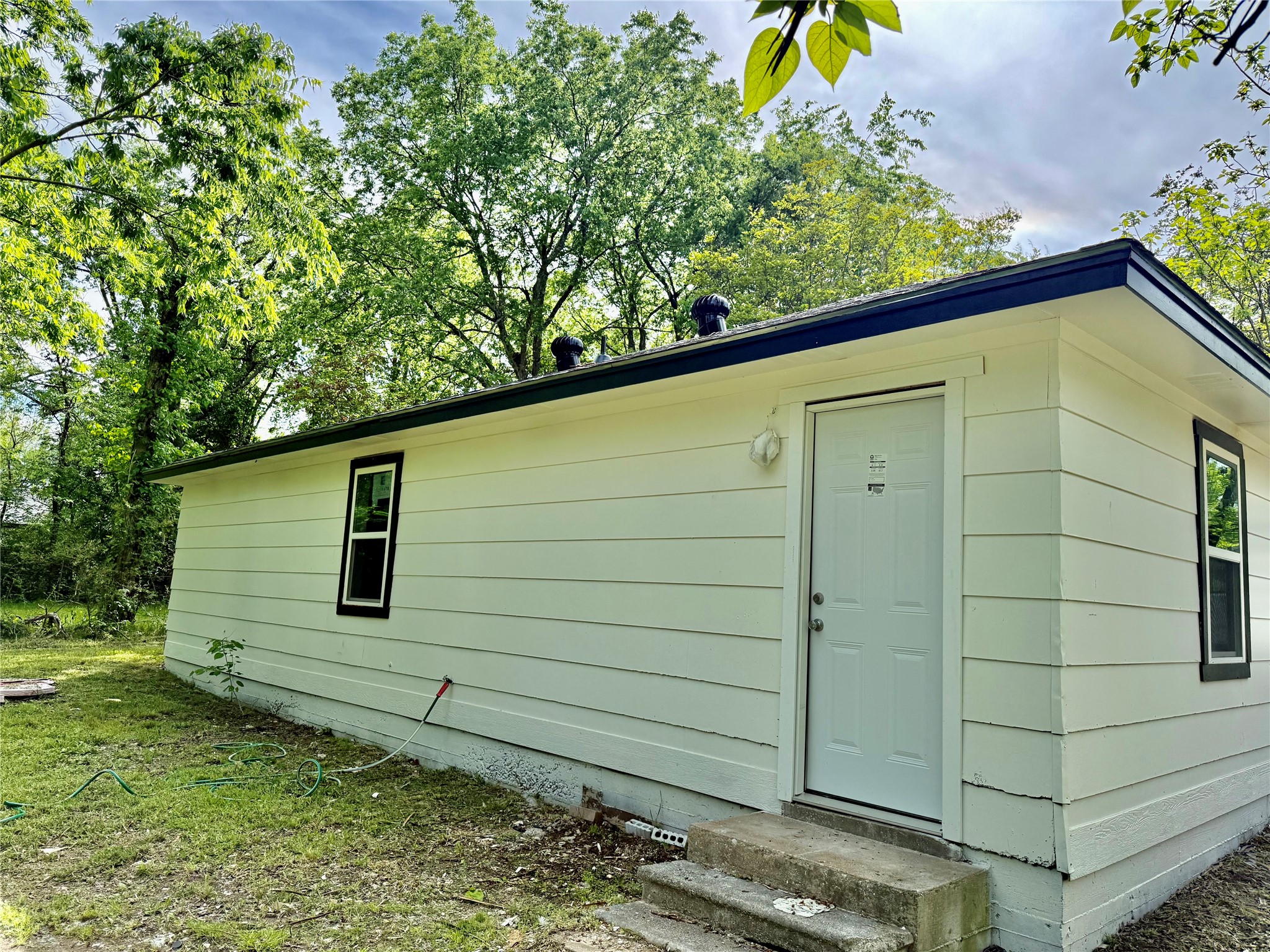 1114 Blackburn Street Commerce TX 75428