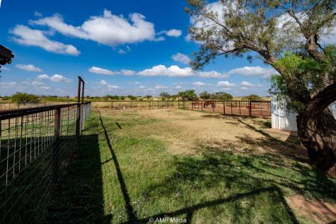 12100 E Us Highway 180 Hermleigh TX 79526