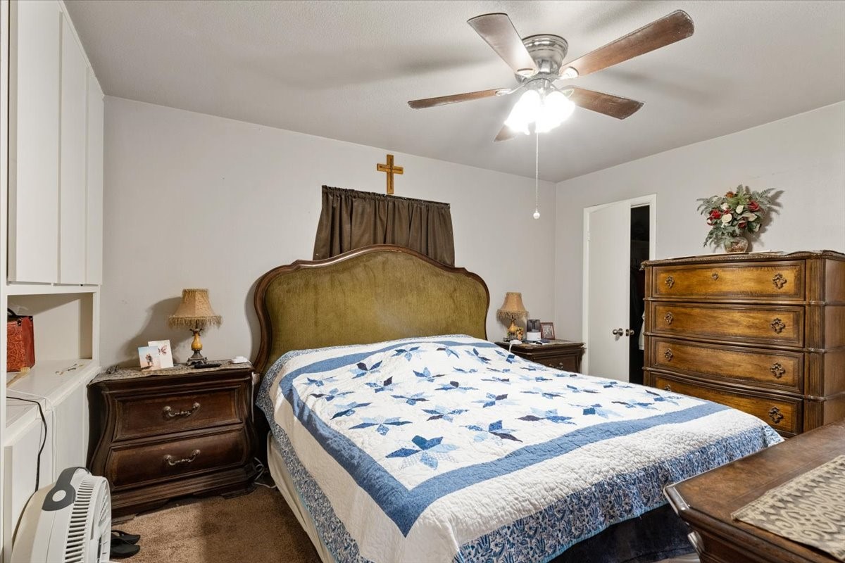 1025 Livingston Drive Hurst TX 76053