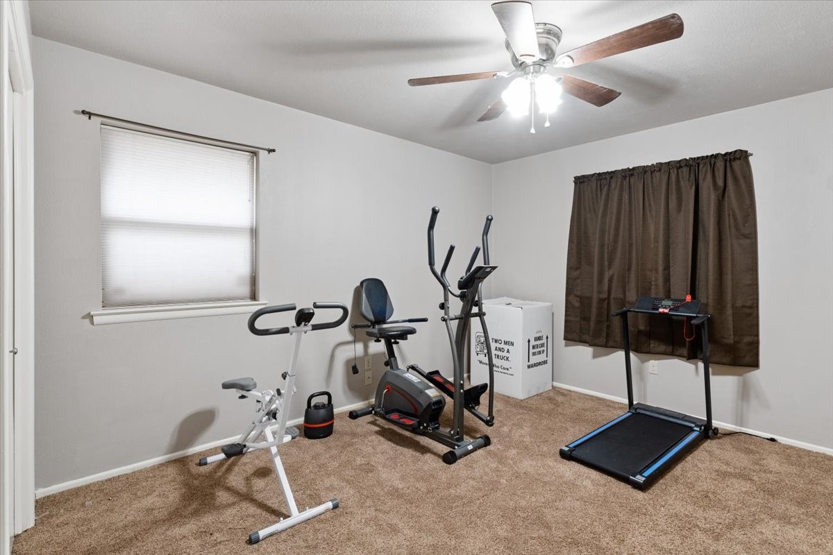 1025 Livingston Drive Hurst TX 76053