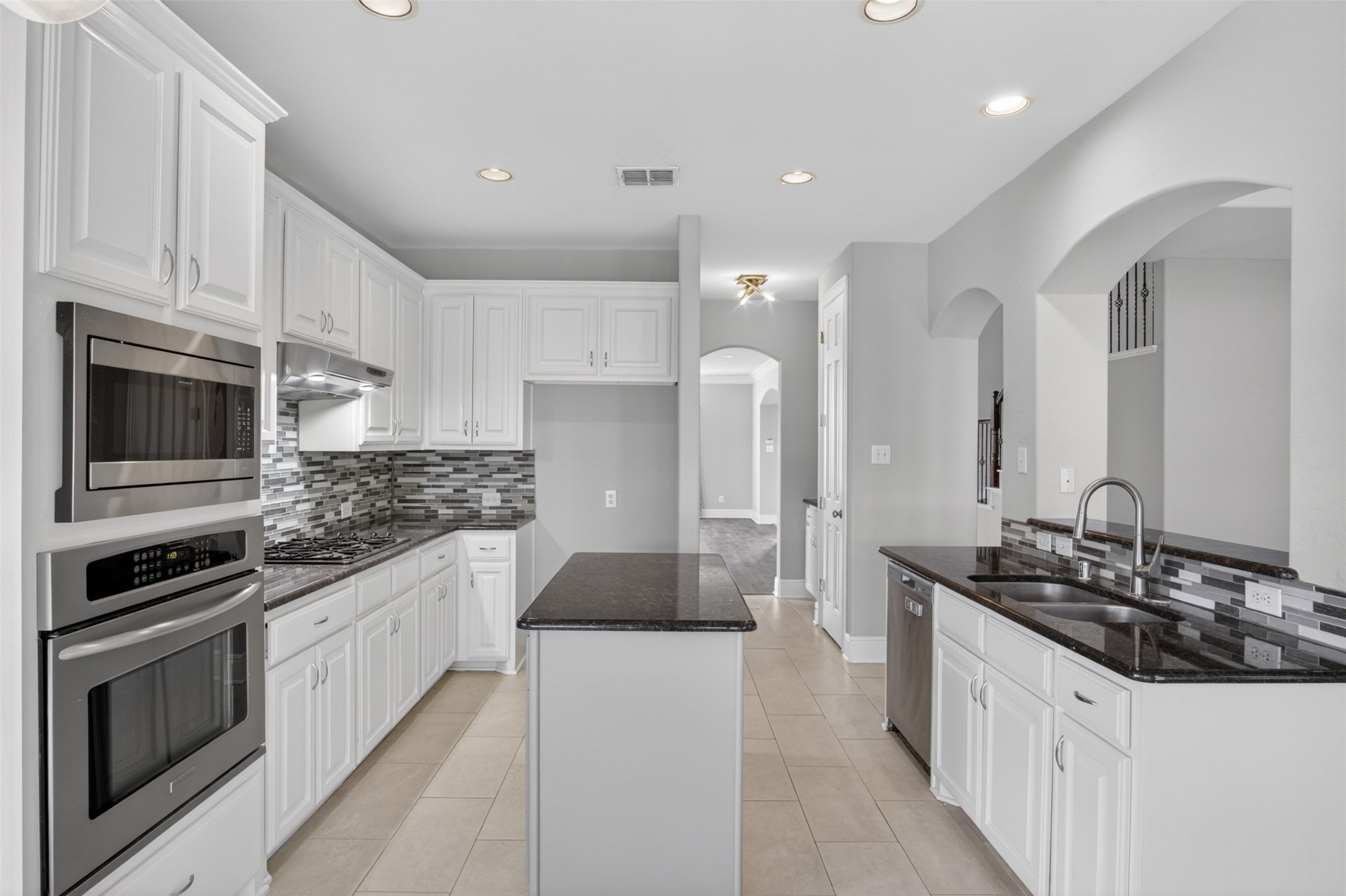 10115 Stone Harbor Way Irving TX 75063