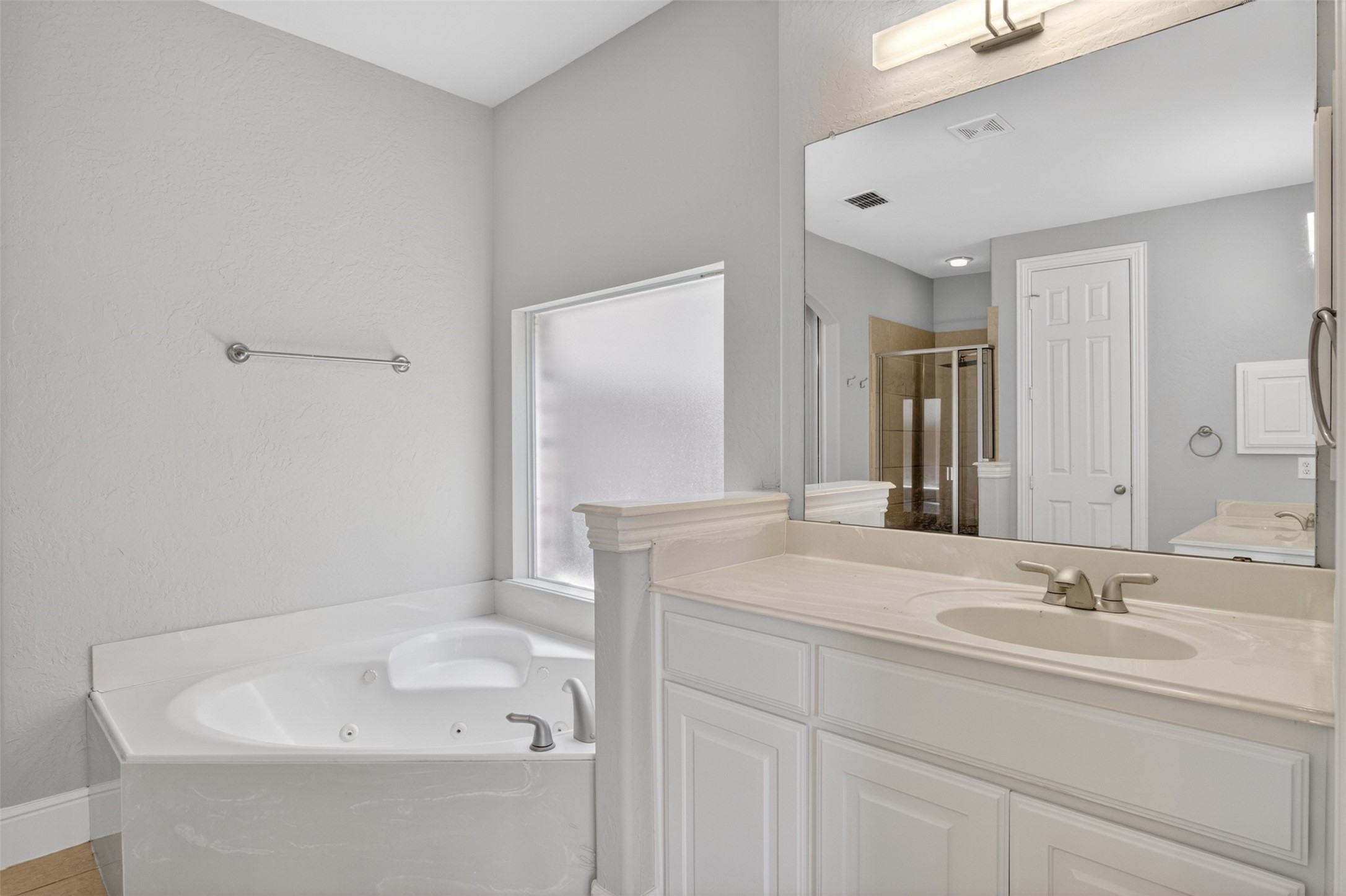 10115 Stone Harbor Way Irving TX 75063