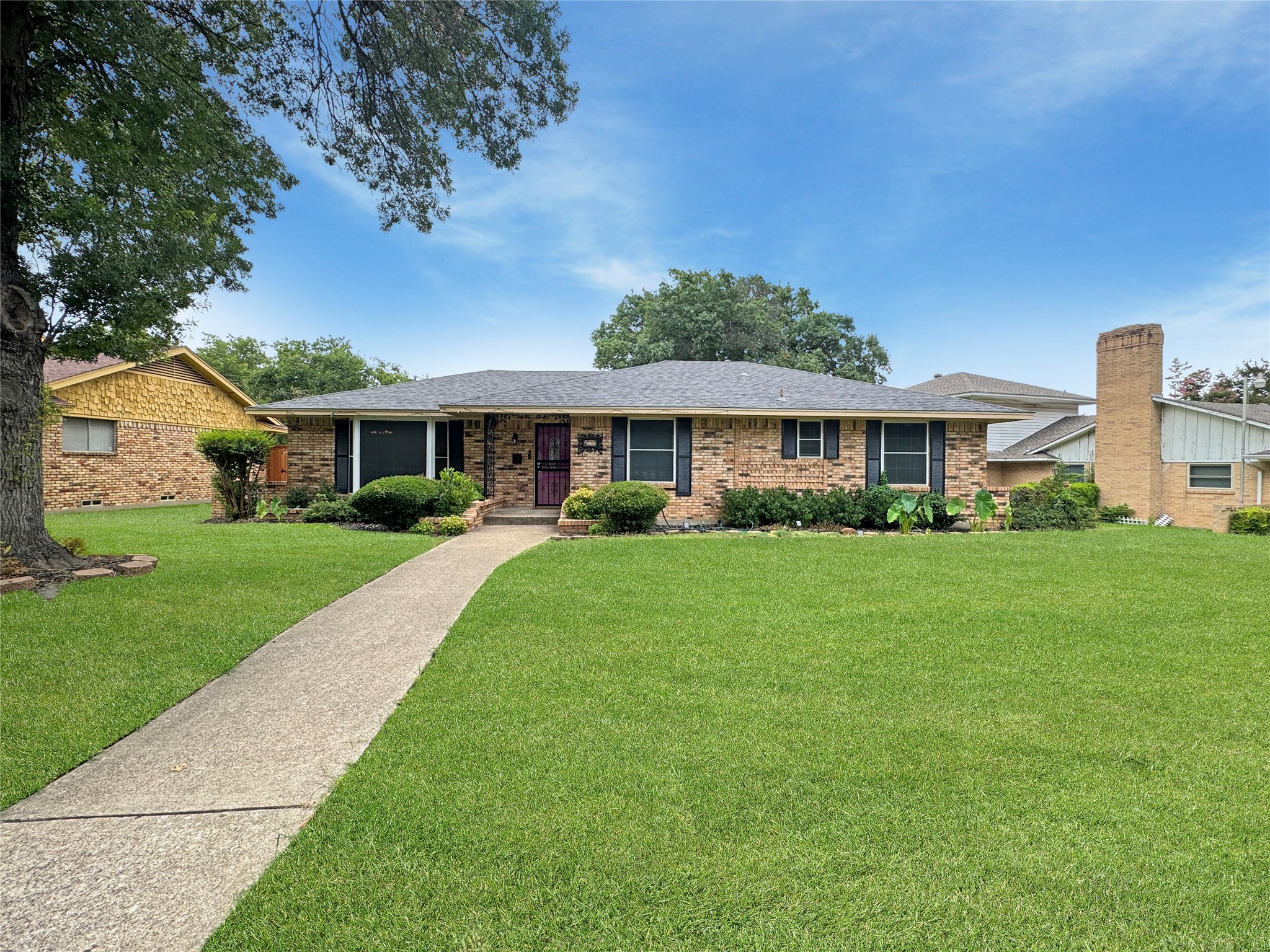 5121 Chalet Lane Dallas TX 75232