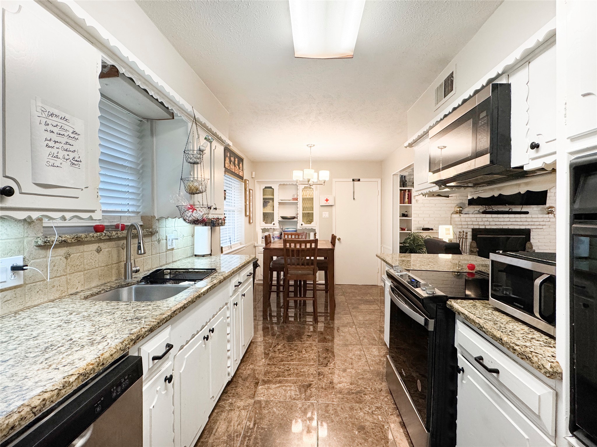 5121 Chalet Lane Dallas TX 75232