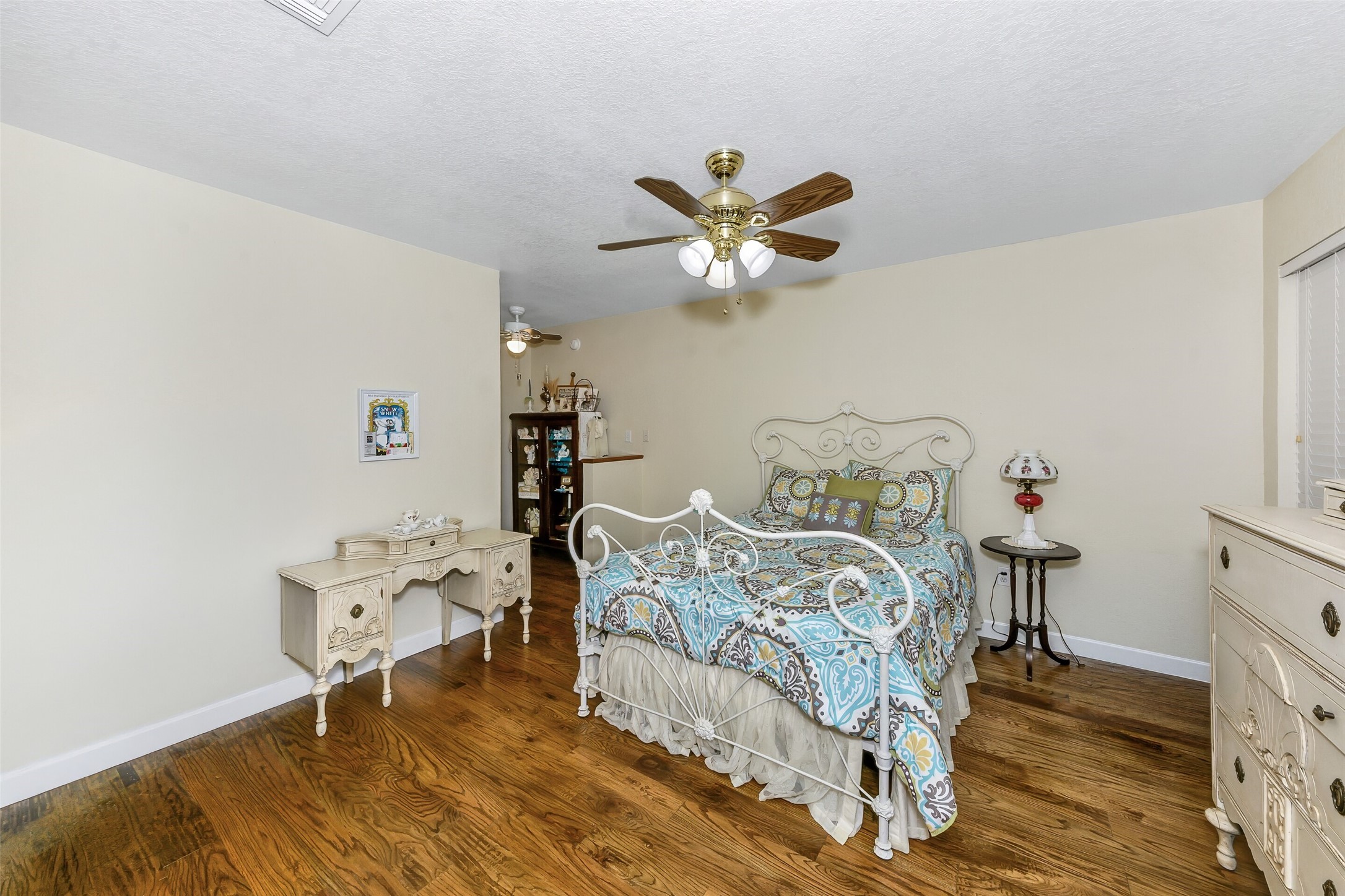 2113 Fm 2123 Paradise TX 76073