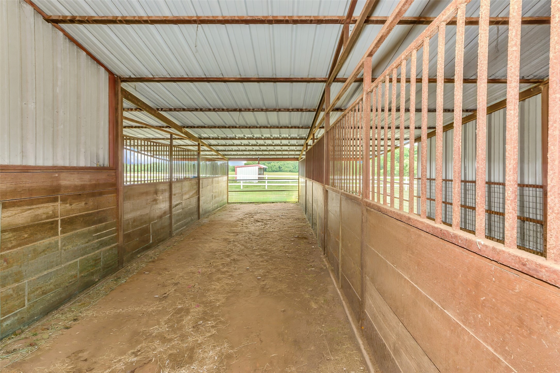 2113 Fm 2123 Paradise TX 76073
