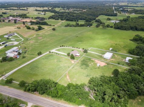 2113 Fm 2123 Paradise TX 76073