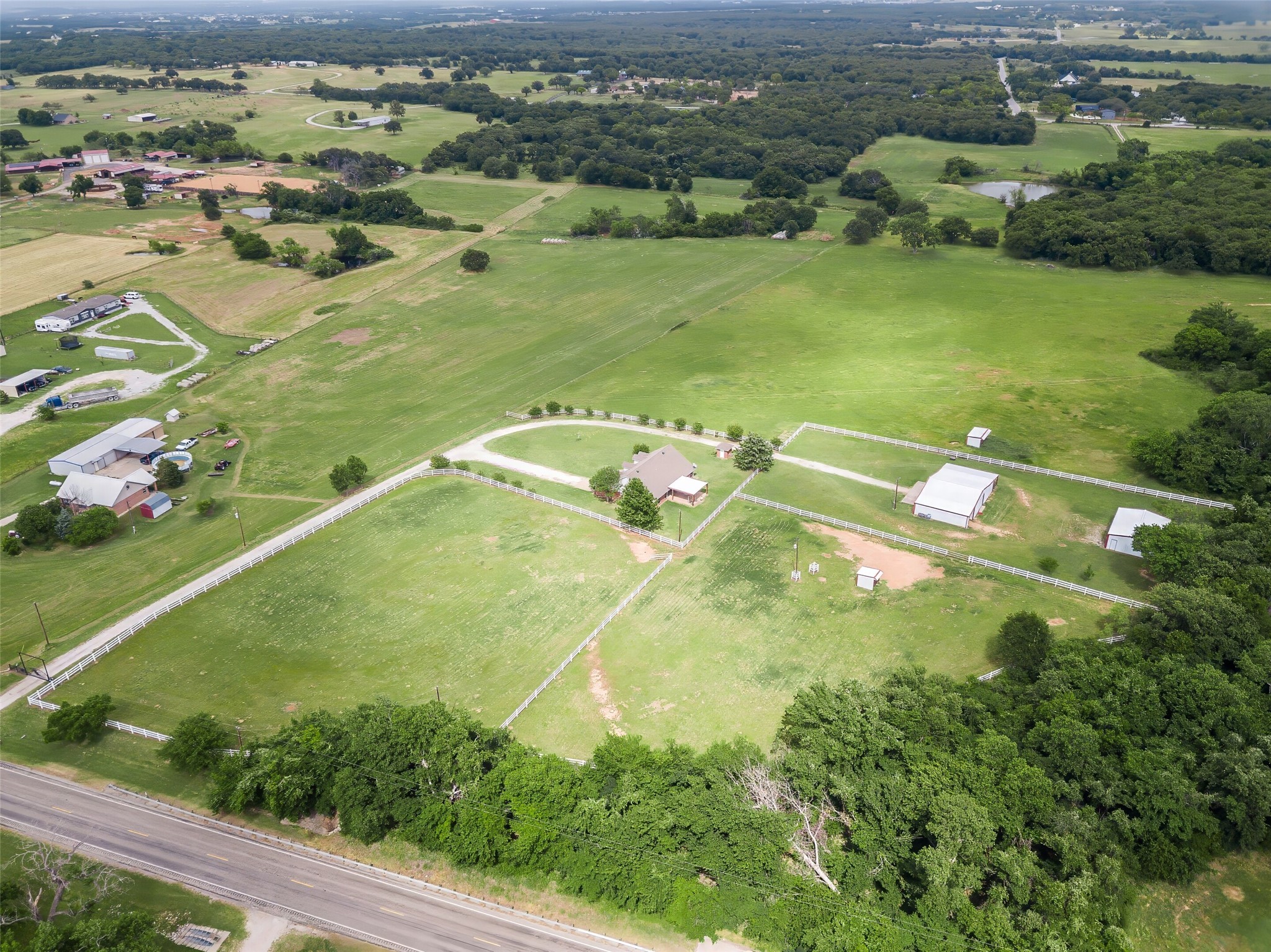 2113 Fm 2123 Paradise TX 76073