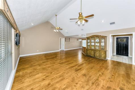 2113 Fm 2123 Paradise TX 76073
