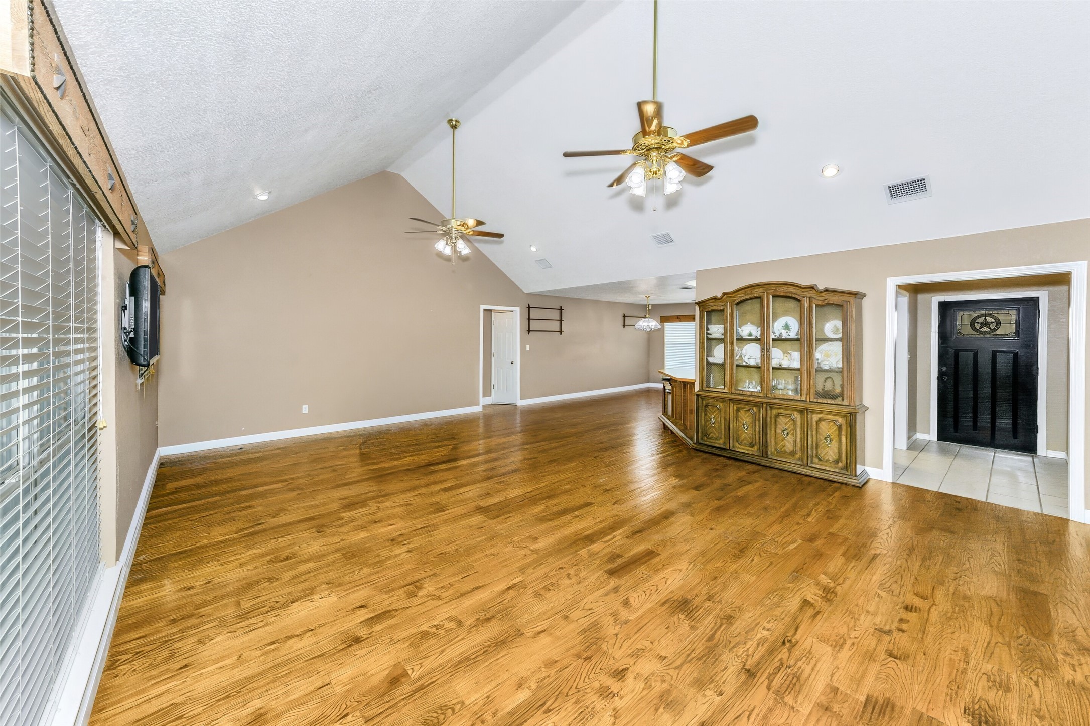 2113 Fm 2123 Paradise TX 76073