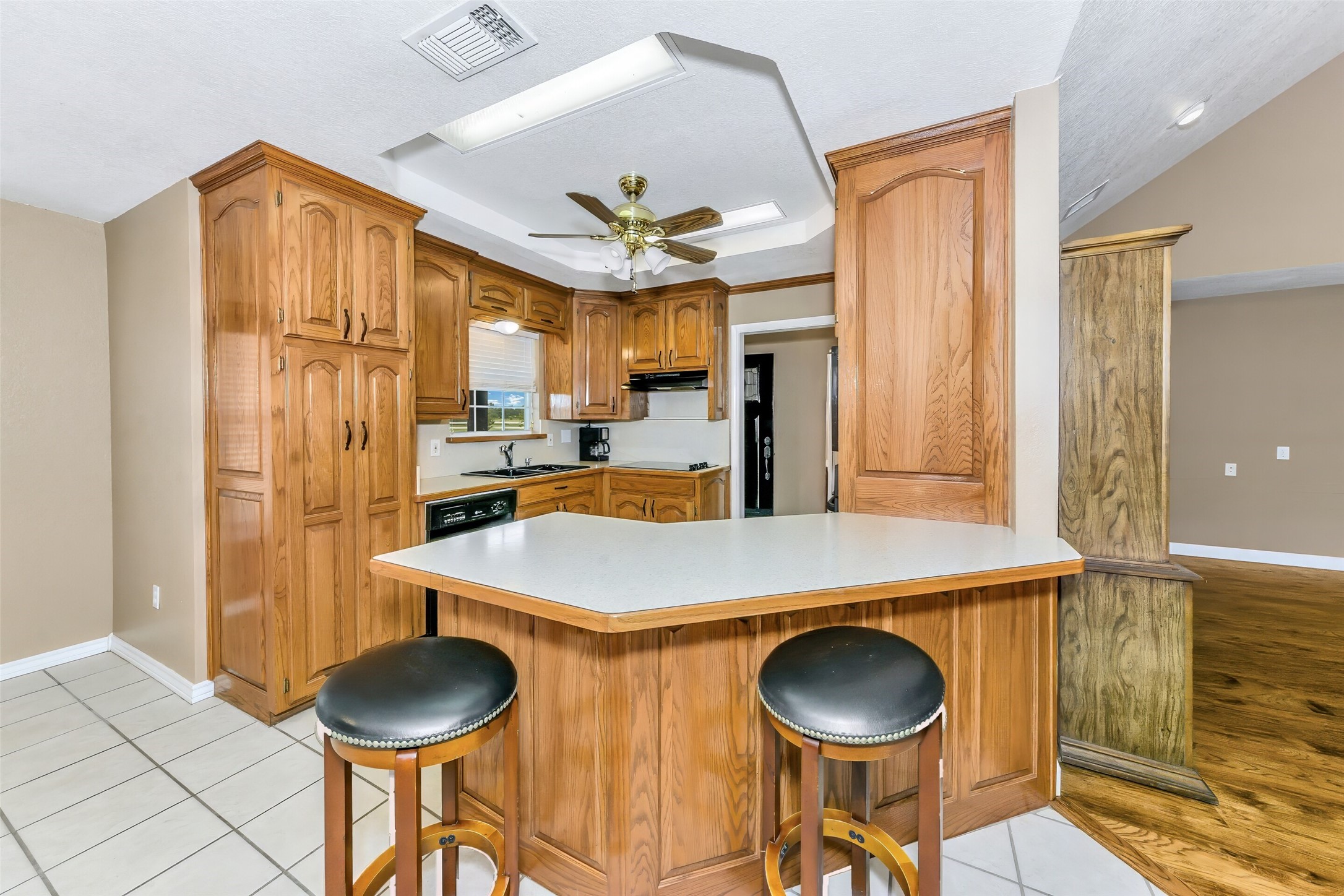 2113 Fm 2123 Paradise TX 76073