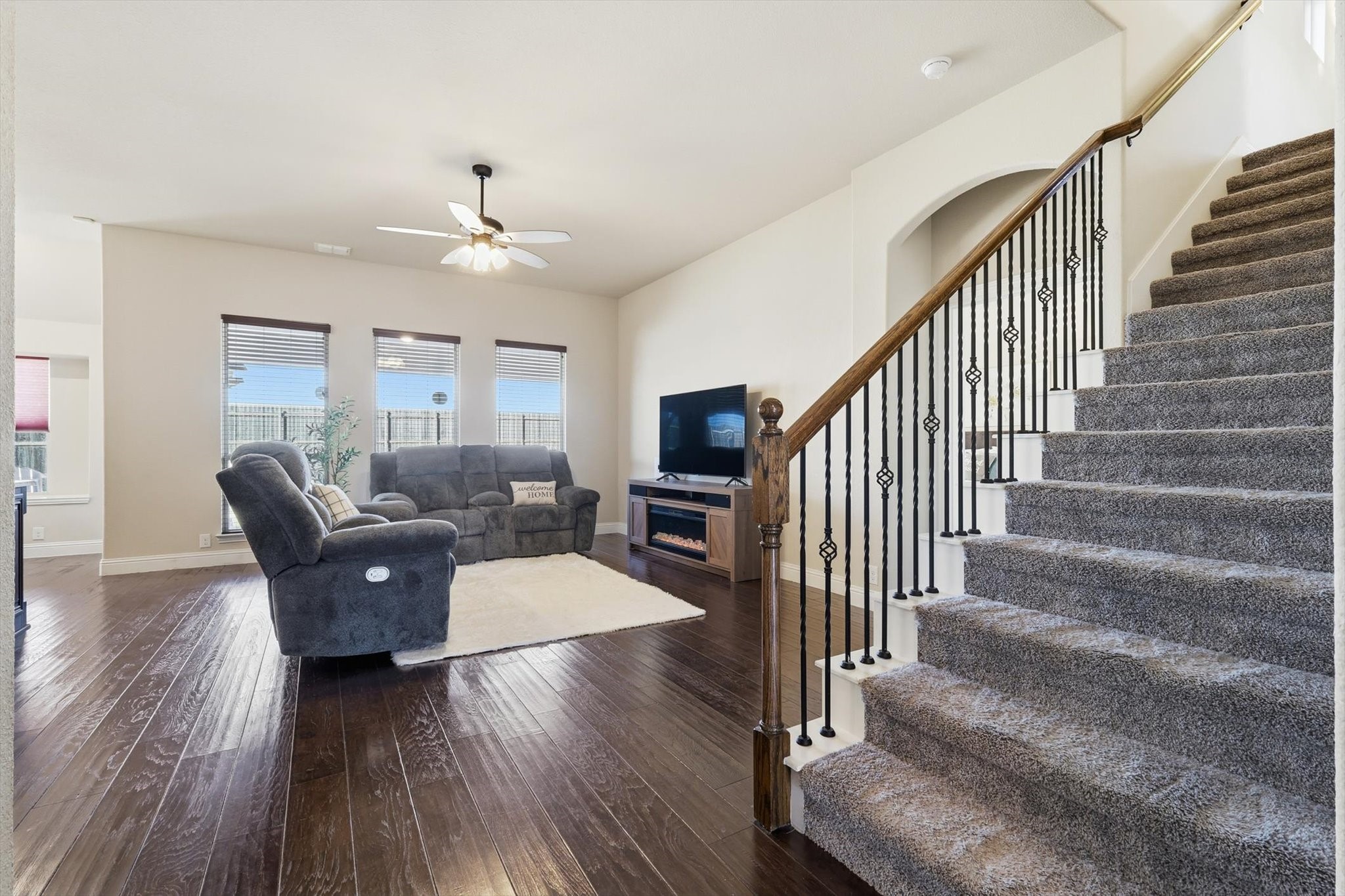 4609 Jasmine Trail Midlothian TX 76065