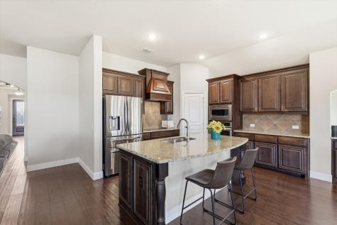 4609 Jasmine Trail Midlothian TX 76065