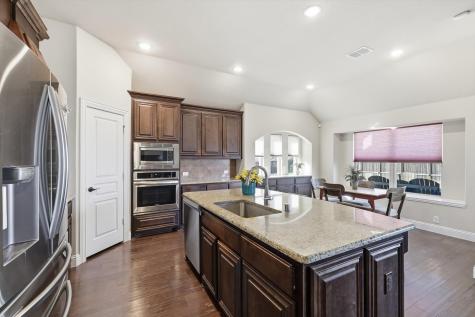 4609 Jasmine Trail Midlothian TX 76065