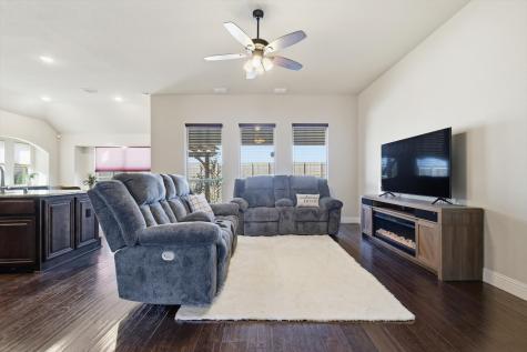 4609 Jasmine Trail Midlothian TX 76065