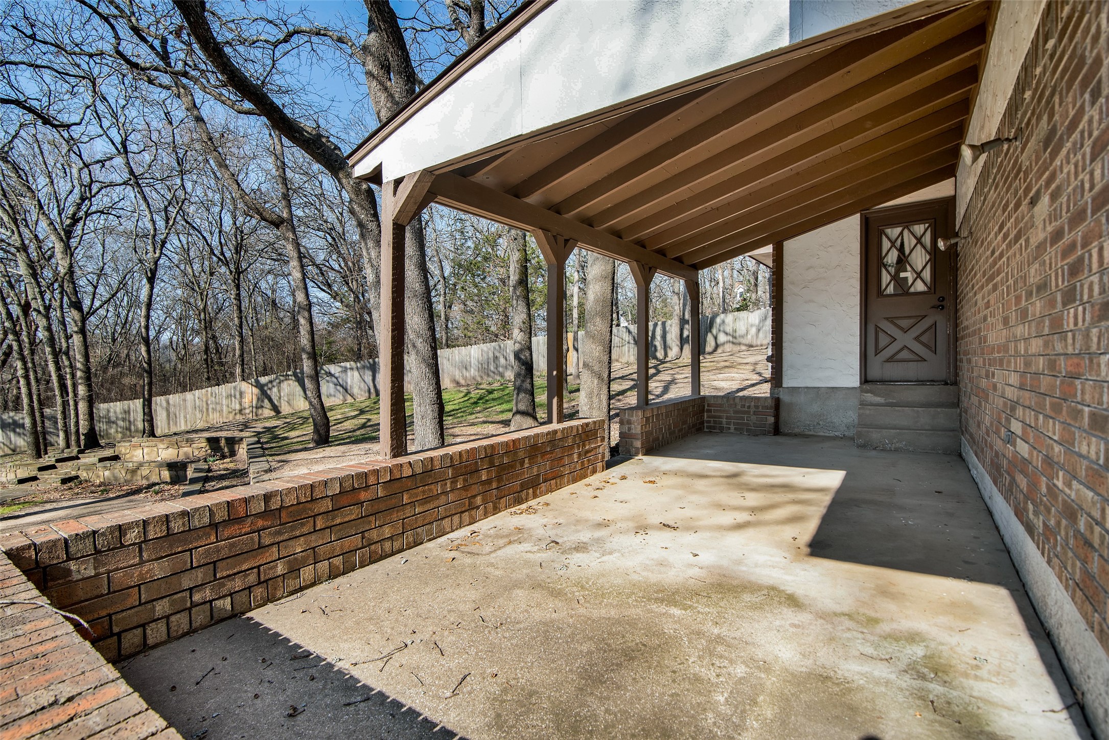 101 Spring Valley Road Denison TX 75020