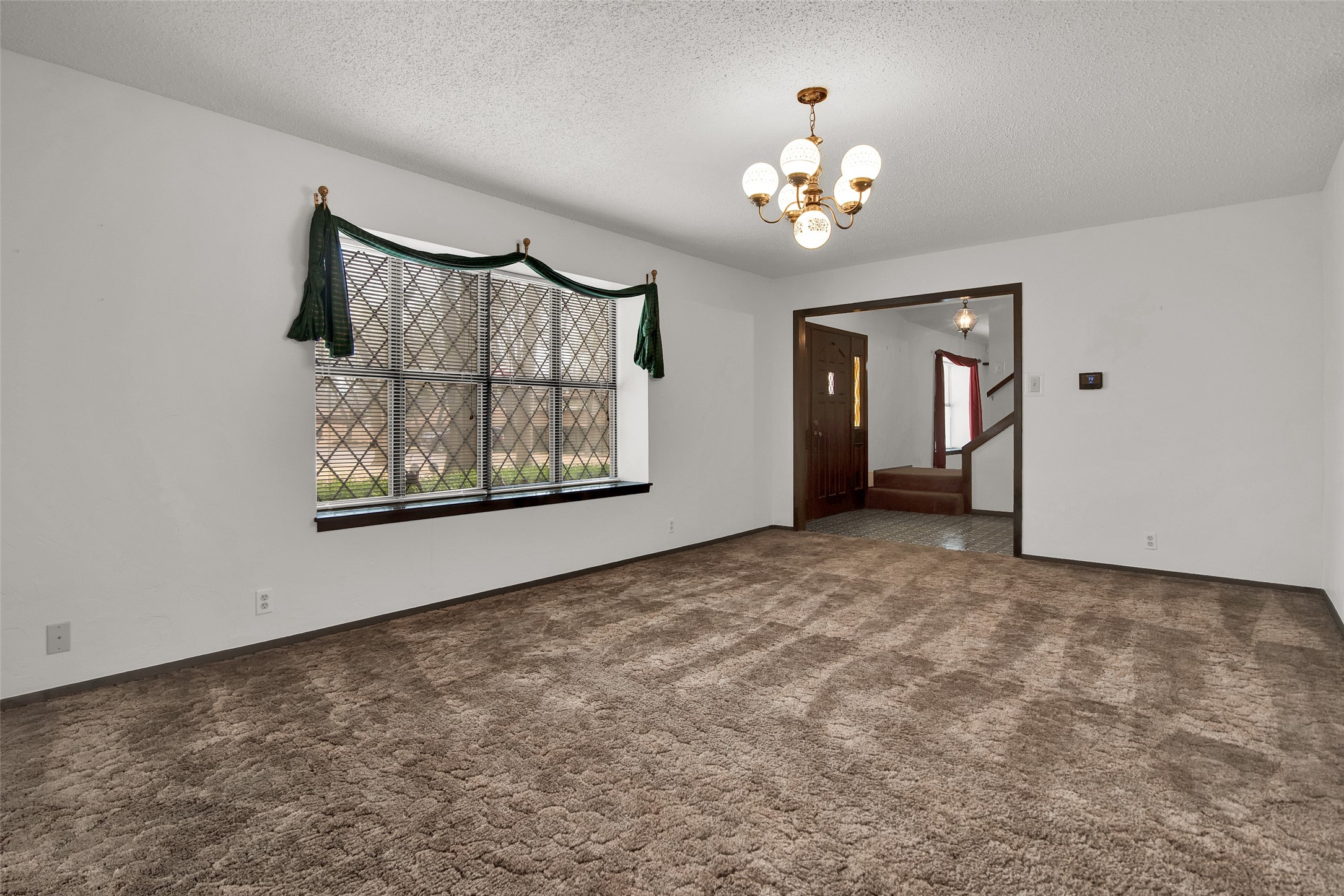 101 Spring Valley Road Denison TX 75020