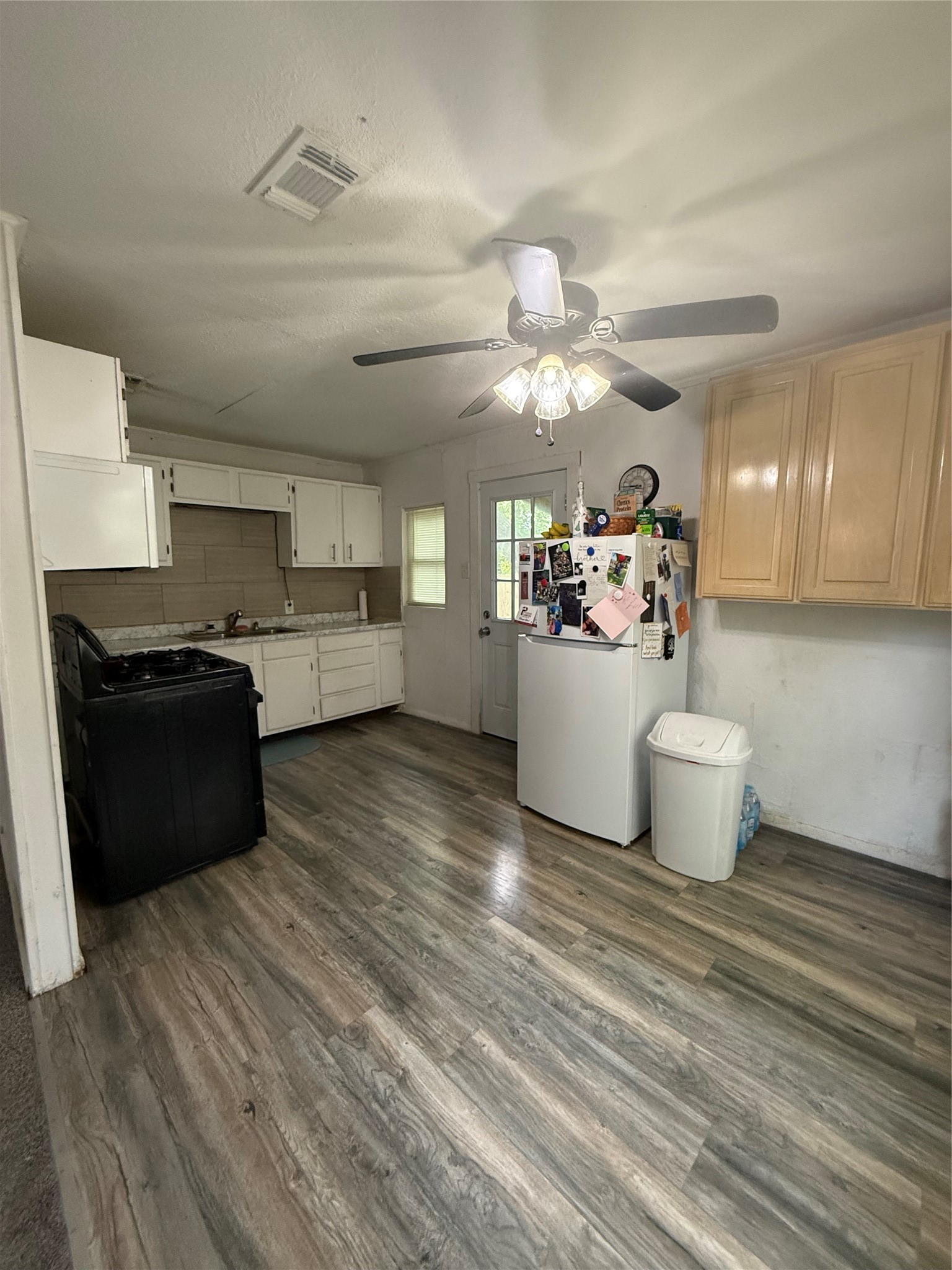 1006 Bishop Street Commerce TX 75428