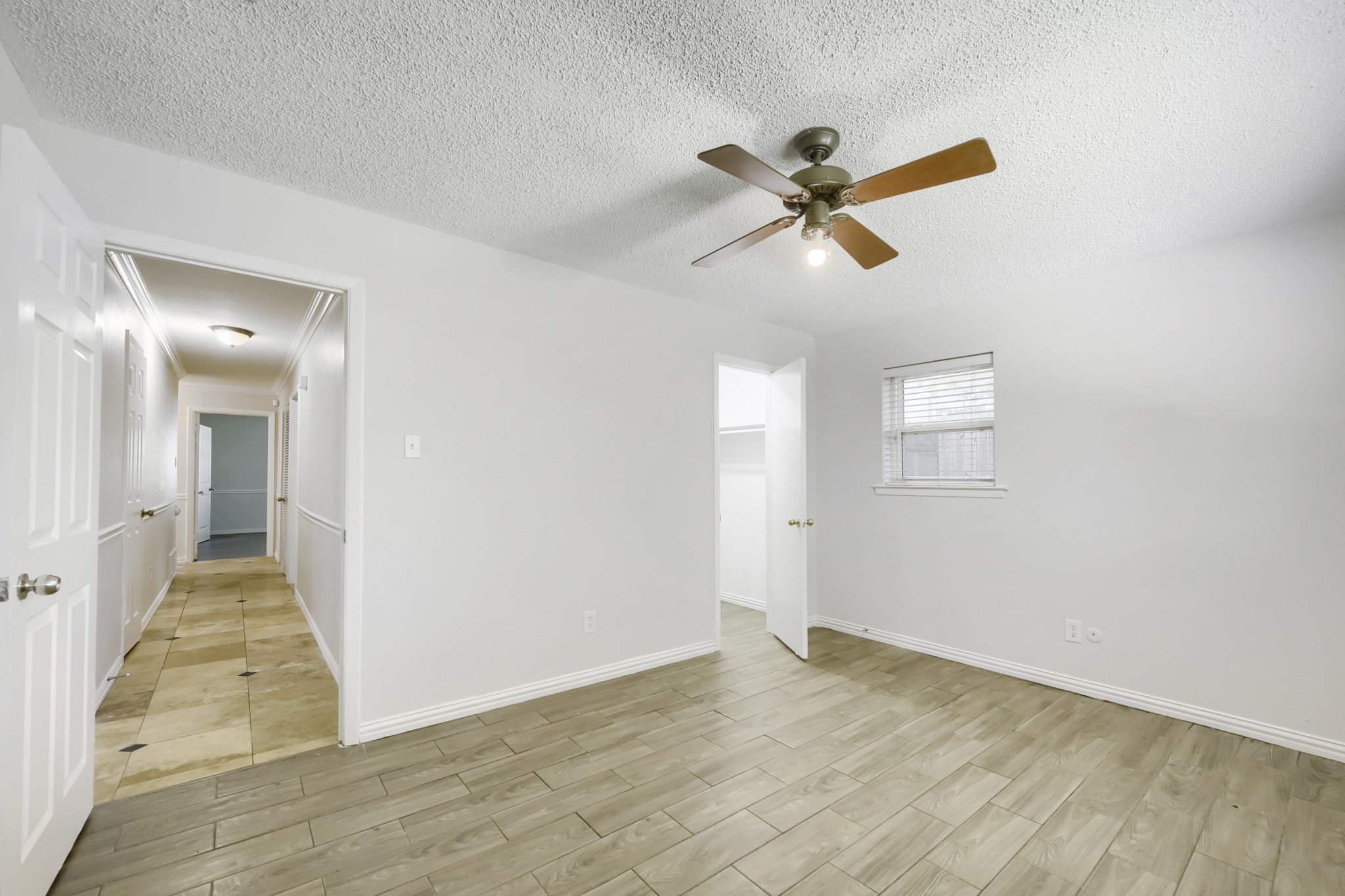 917 Stratford Drive Bedford TX 76021