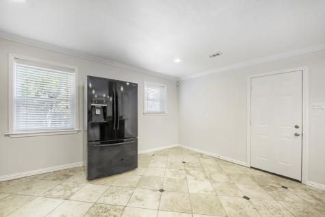 917 Stratford Drive Bedford TX 76021