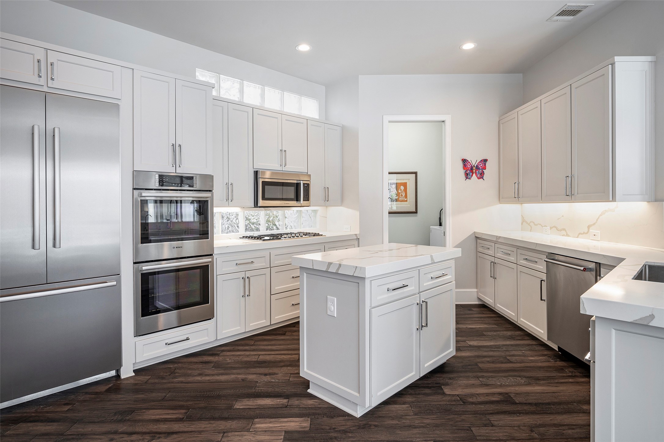 5835 Coolwater Cove Dallas TX 75252