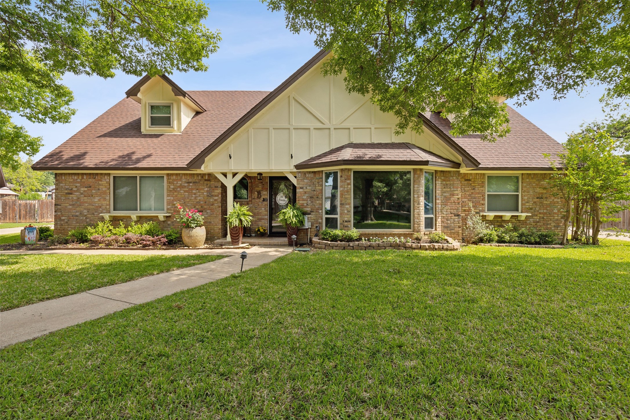 6208 Glengarry Court North Richland Hills TX 76180